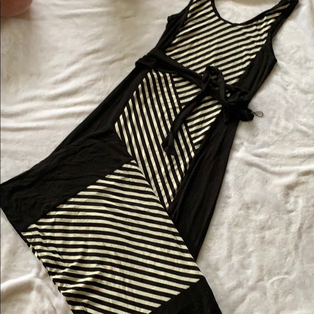 White House Black Market Maxi Dress